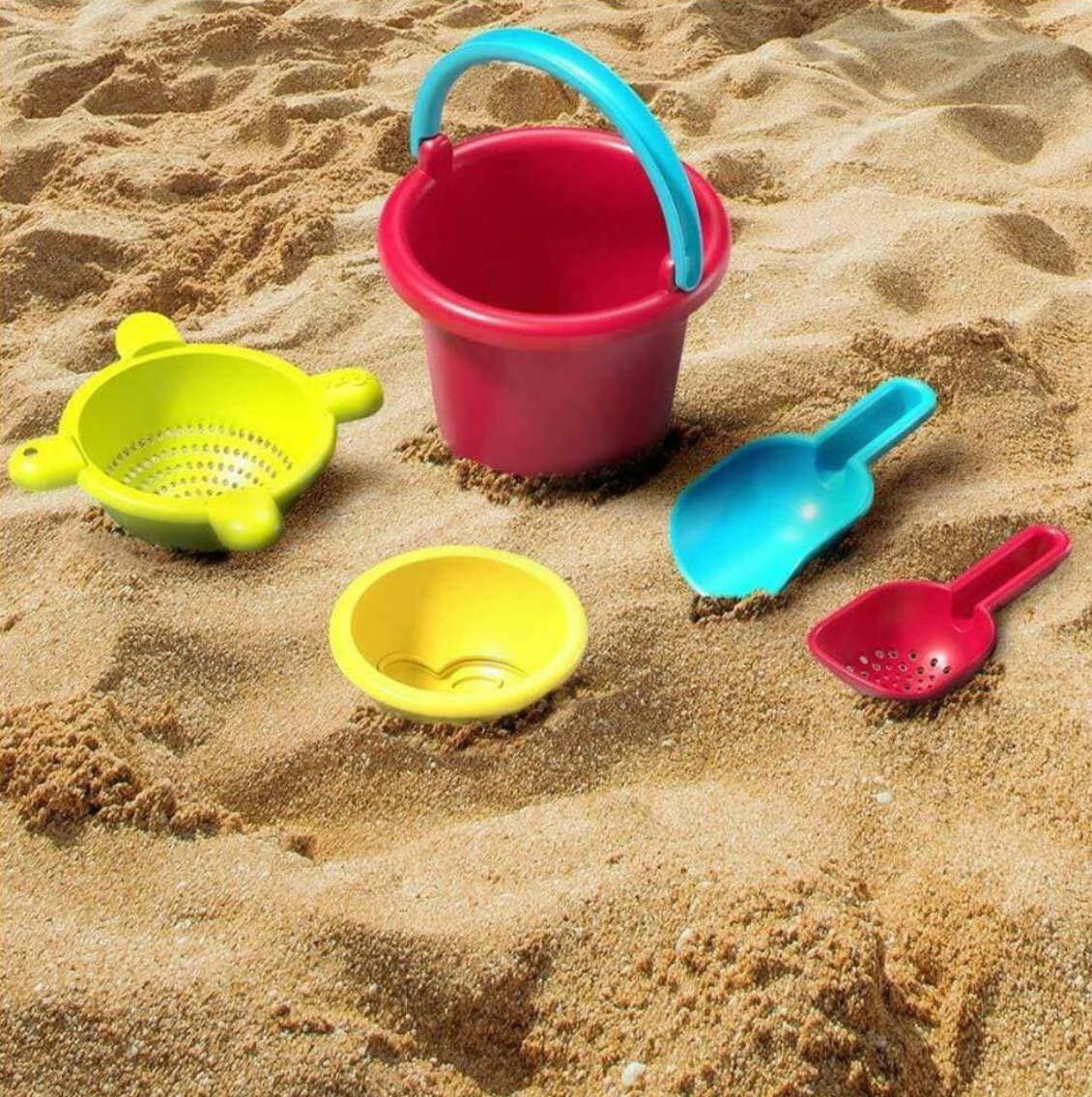 5 Piece Basic Sand Toys Set